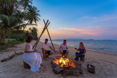 د ویلیج ککونات آیلند