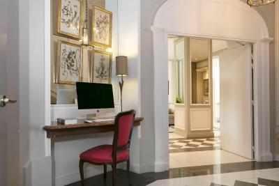 سراتل لوتیس