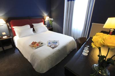 سراتل لوتیس