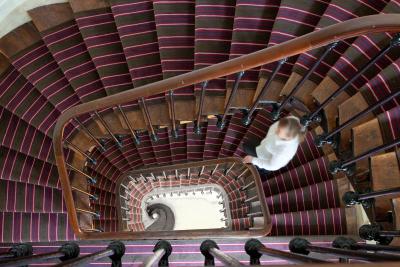 سراتل لوتیس