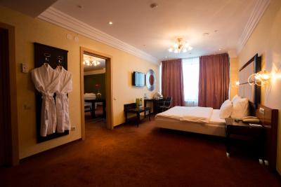 پارک این بای رادیسن ایزهوسک هتل