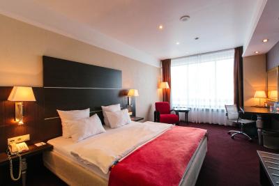 پارک این بای رادیسن ایزهوسک هتل