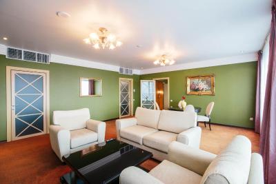 پارک این بای رادیسن ایزهوسک هتل