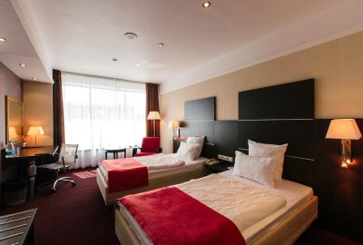 پارک این بای رادیسن ایزهوسک هتل