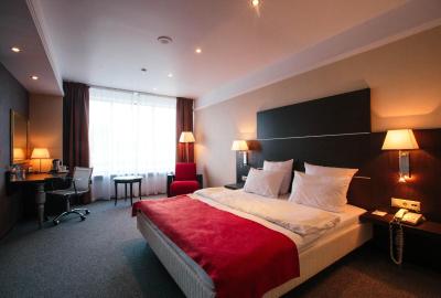 پارک این بای رادیسن ایزهوسک هتل