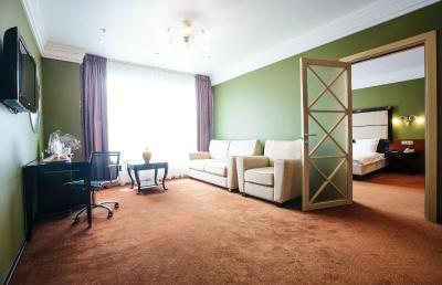 پارک این بای رادیسن ایزهوسک هتل