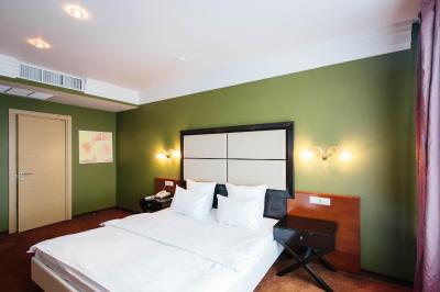 پارک این بای رادیسن ایزهوسک هتل