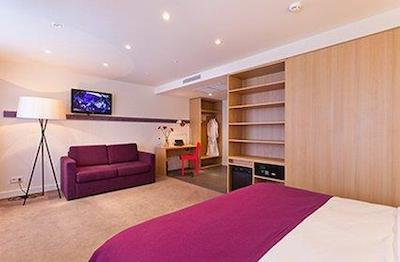 ازیموت هتل وفا