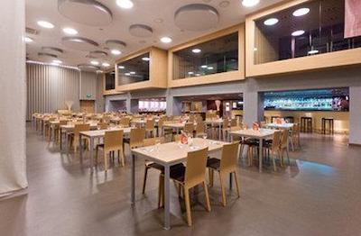 ازیموت هتل وفا