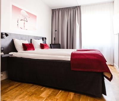 بست وسترن پلازا هتل