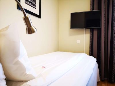 بست وسترن پلازا هتل