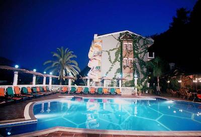 فلامینگو هتل اند اسپا-پت فریندلی