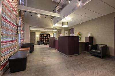 تیمهتل اپرا مادلین