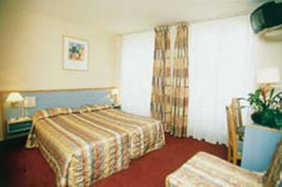 تیمهتل اپرا مادلین