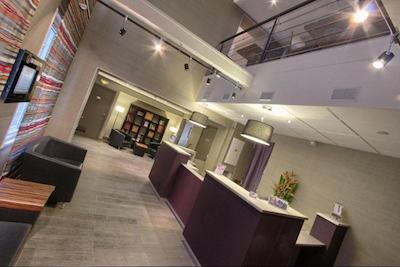 تیمهتل اپرا مادلین