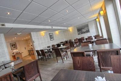 تیمهتل اپرا مادلین