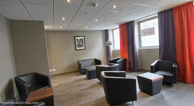 تیمهتل اپرا مادلین