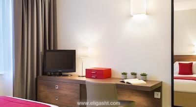 تیمهتل پلیس دیتالی بوت اوکس کایلز