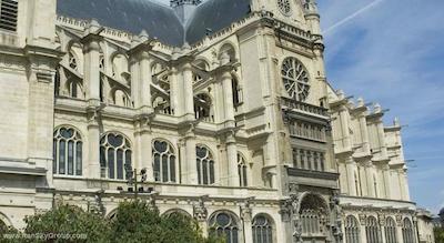 تیمهتل پالایس رویال