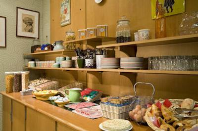 تیمهتل پالایس رویال