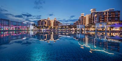 سلکتوم لاکچری ریزورت بلک