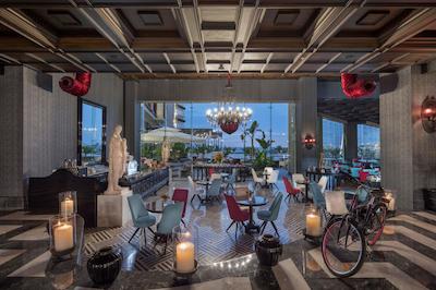 سلکتوم لاکچری ریزورت بلک