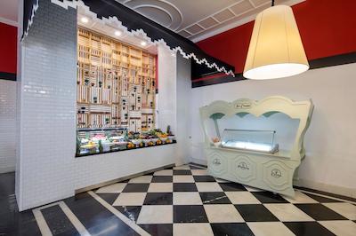 سلکتوم لاکچری ریزورت بلک