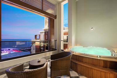 سلکتوم لاکچری ریزورت بلک