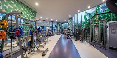 سلکتوم لاکچری ریزورت بلک