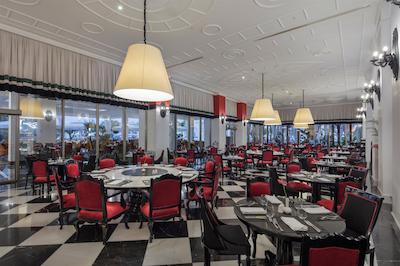 سلکتوم لاکچری ریزورت بلک