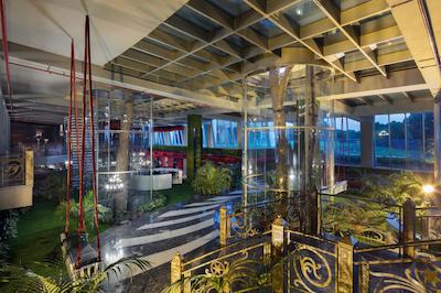 سلکتوم لاکچری ریزورت بلک