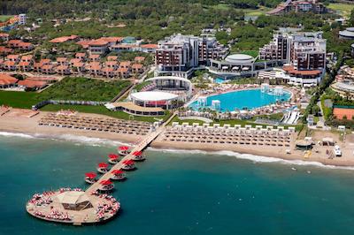 سلکتوم لاکچری ریزورت بلک