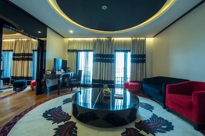 سلکتوم لاکچری ریزورت بلک