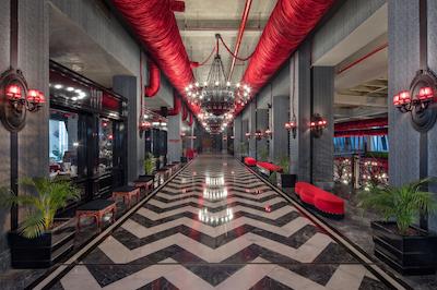 سلکتوم لاکچری ریزورت بلک