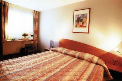 تیمهتل نیشن