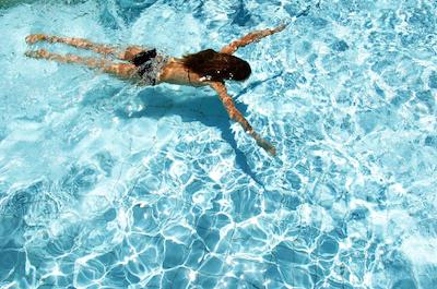 امبسلی سرنا سافاری لج