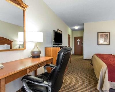 کمفرت این اند سویتز کوایل اسپرینگز