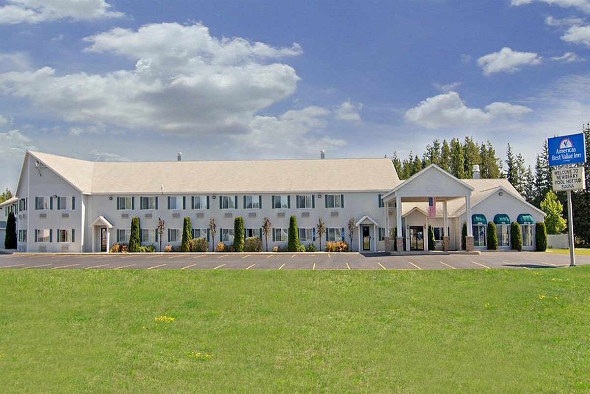 Americas Best Value Inn-Tahquamenon Country