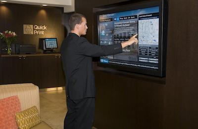 کورتیارد ناشویل/اُپریلاند