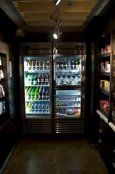 کورتیارد ناشویل/اُپریلاند