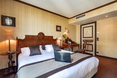 ویلا مونپارنس