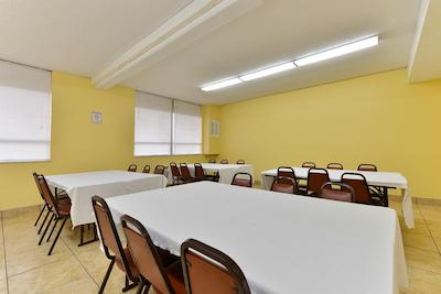 امریکاز بست والو این-کلولاند آیرپرت