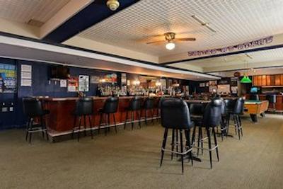 امریکاز بست والو این-کلولاند آیرپرت