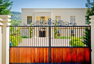 کولتیوار گوست لج