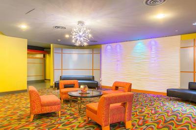 کمفرت سویتز ات ویرجینیا سنتر کمنز