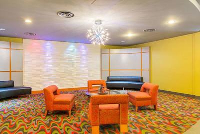 کمفرت سویتز ات ویرجینیا سنتر کمنز