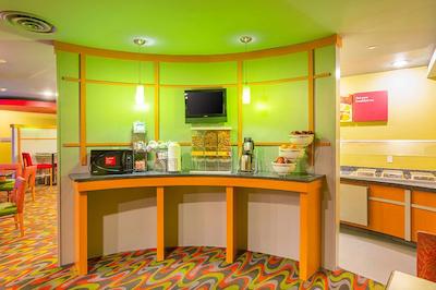 کمفرت سویتز ات ویرجینیا سنتر کمنز