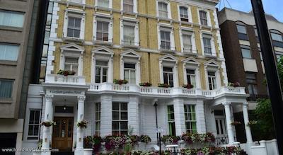 1 لکسهام گاردنز هتل