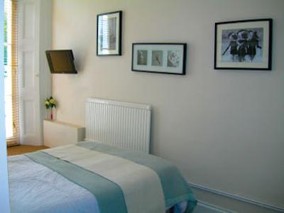 1 لکسهام گاردنز هتل