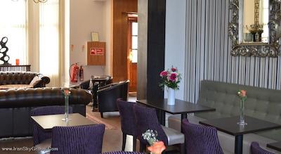 1 لکسهام گاردنز هتل